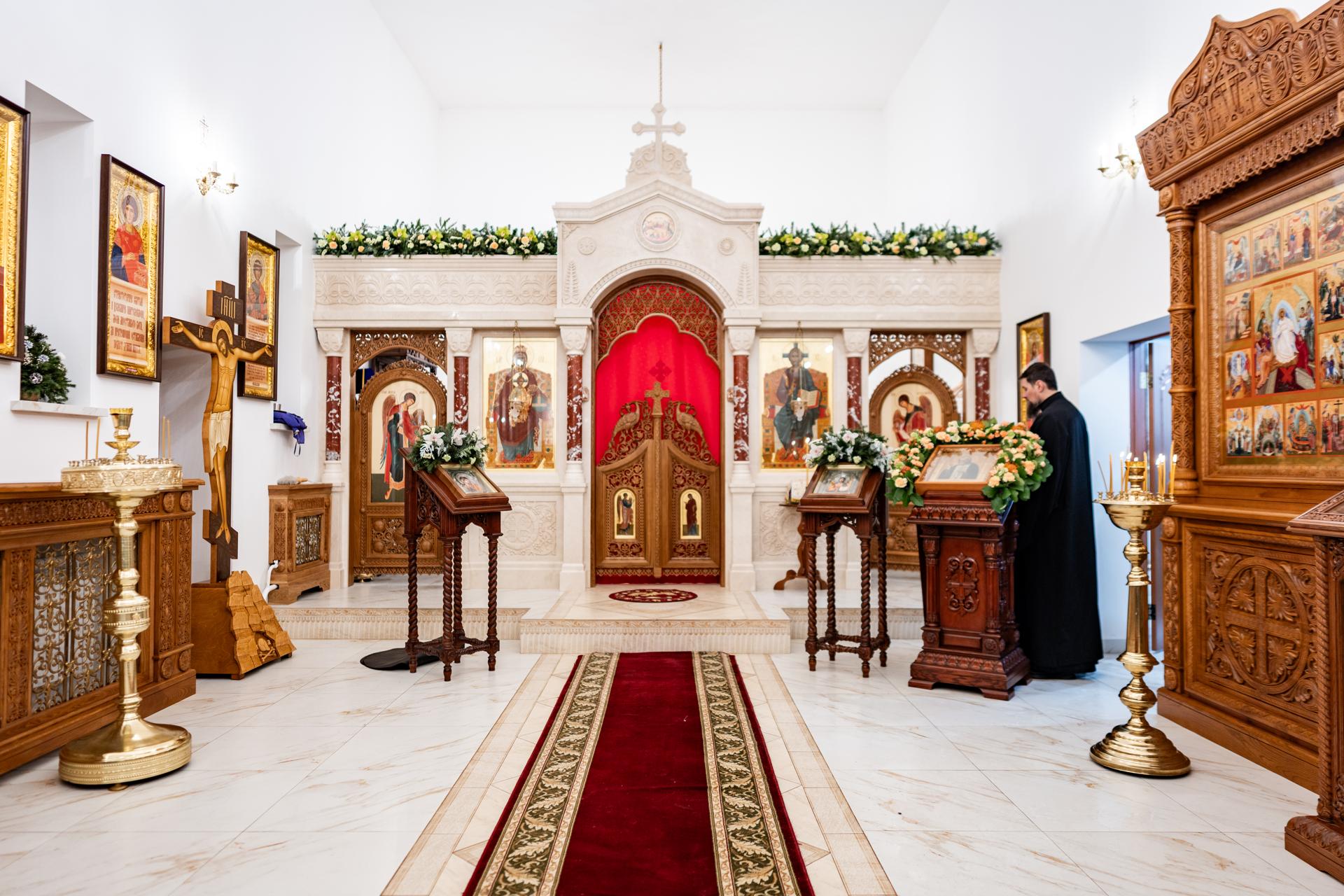 В Домодедово состоялось освящение храма преподобного Серафима Саровского В Домодедово состоялось освящение храма преподобного Серафима Саровского