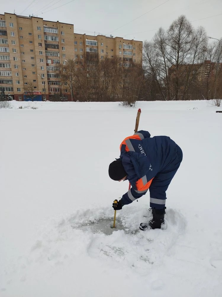 МКУ ЕДДС МО Чехов предупреждает, что выход на лед опасен!
