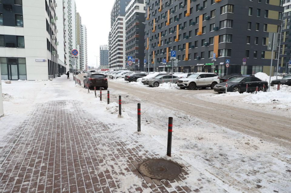 С территории Бригантины в Долгопрудном вывезено более двух тысяч кубометров снега С территории Бригантины в Долгопрудном вывезено более двух тысяч кубометров снега