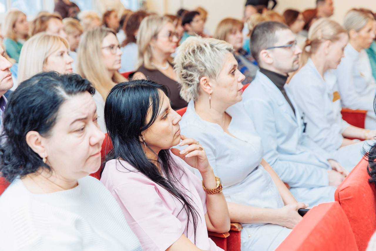 Руслан Заголовацкий: Начал утро с выездной встречи Руслан Заголовацкий: Начал утро с выездной встречи