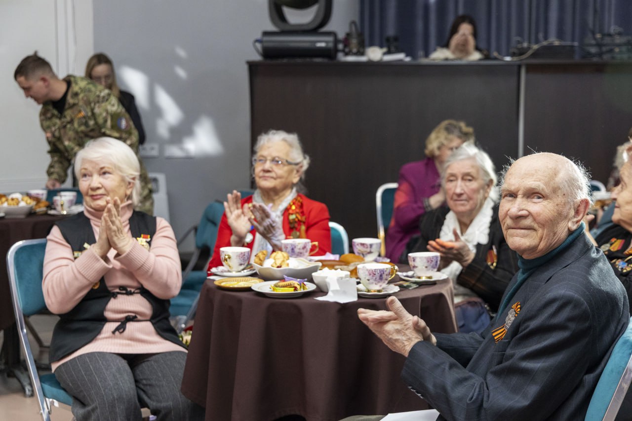 В Центре культуры «Досуг» прошла первая в этом году встреча городского клуба ветеранов «Дорогами Побед» В Центре культуры «Досуг» прошла первая в этом году встреча городского клуба ветеранов «Дорогами Побед»