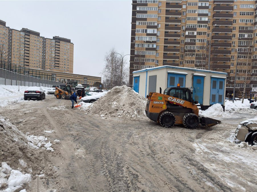 Уборка снега: заместители главы Долгопрудного провели контрольный объезд округа Уборка снега: заместители главы Долгопрудного провели контрольный объезд округа