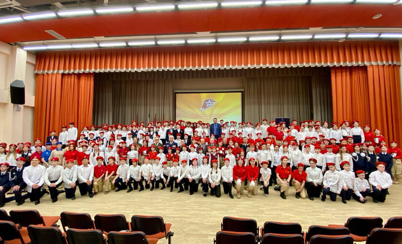 250 подольских школьников пополнили ряды Юнармии 250 подольских школьников пополнили ряды Юнармии