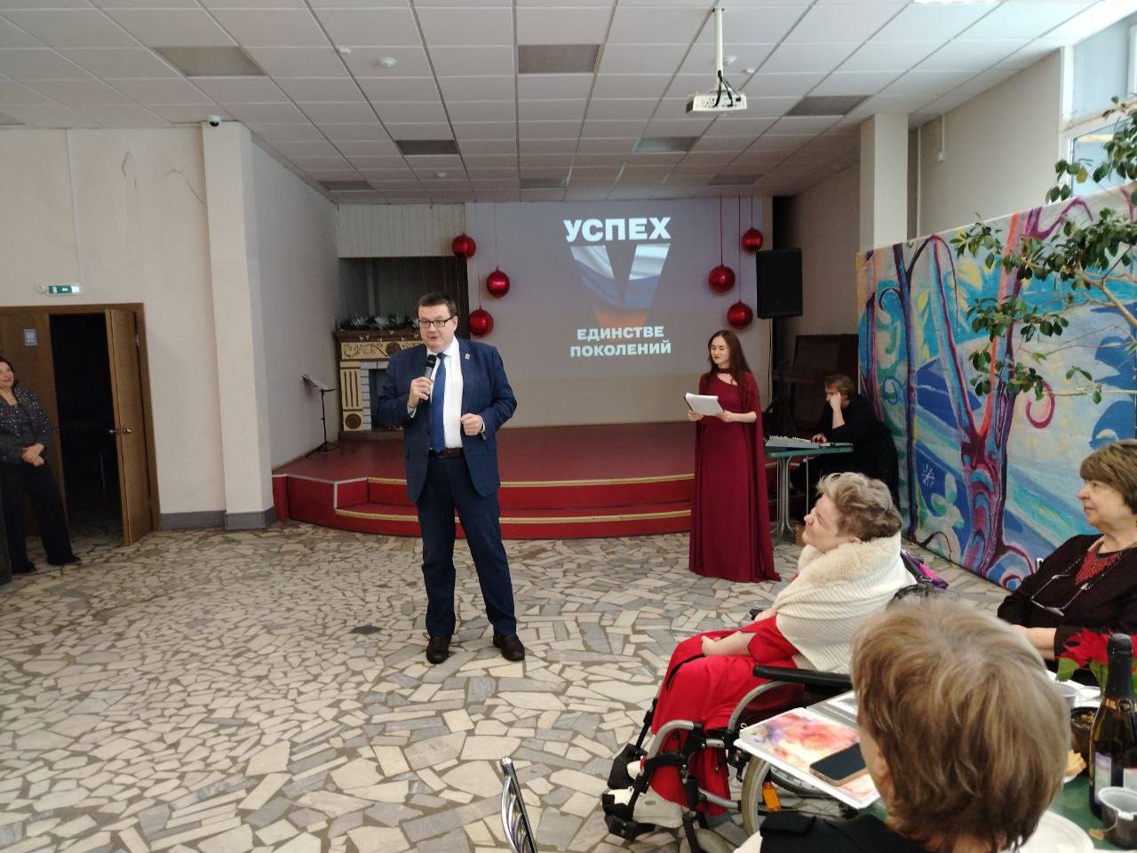 ПУЩИНО. В рамках реализации партийного проекта «Единой России» «Успех V единстве поколений» встретился с пущинской организацией Всероссийского общества инвалидов ПУЩИНО. В рамках реализации партийного проекта «Единой России» «Успех V единстве поколений» встретился с пущинской организацией Всероссийского общества инвалидов