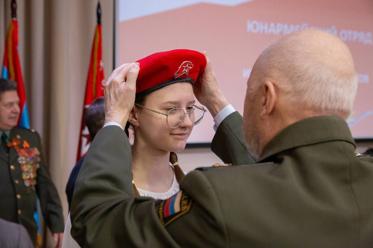 250 подольских школьников пополнили ряды Юнармии