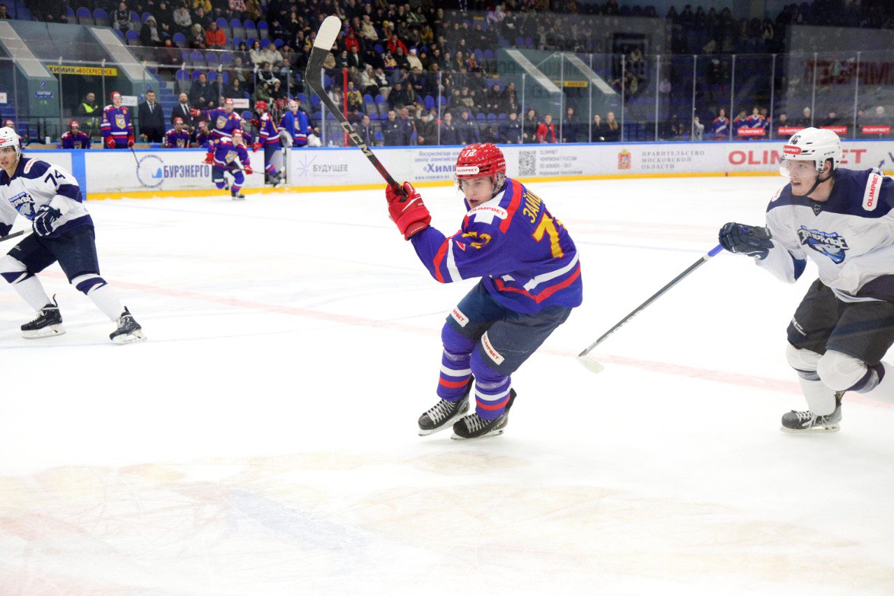 Алексей Малкин: Поддержал нашу ледовую дружину в очередной домашней игре против ХК "Зауралье" из Кургана Алексей Малкин: Поддержал нашу ледовую дружину в очередной домашней игре против ХК "Зауралье" из Кургана