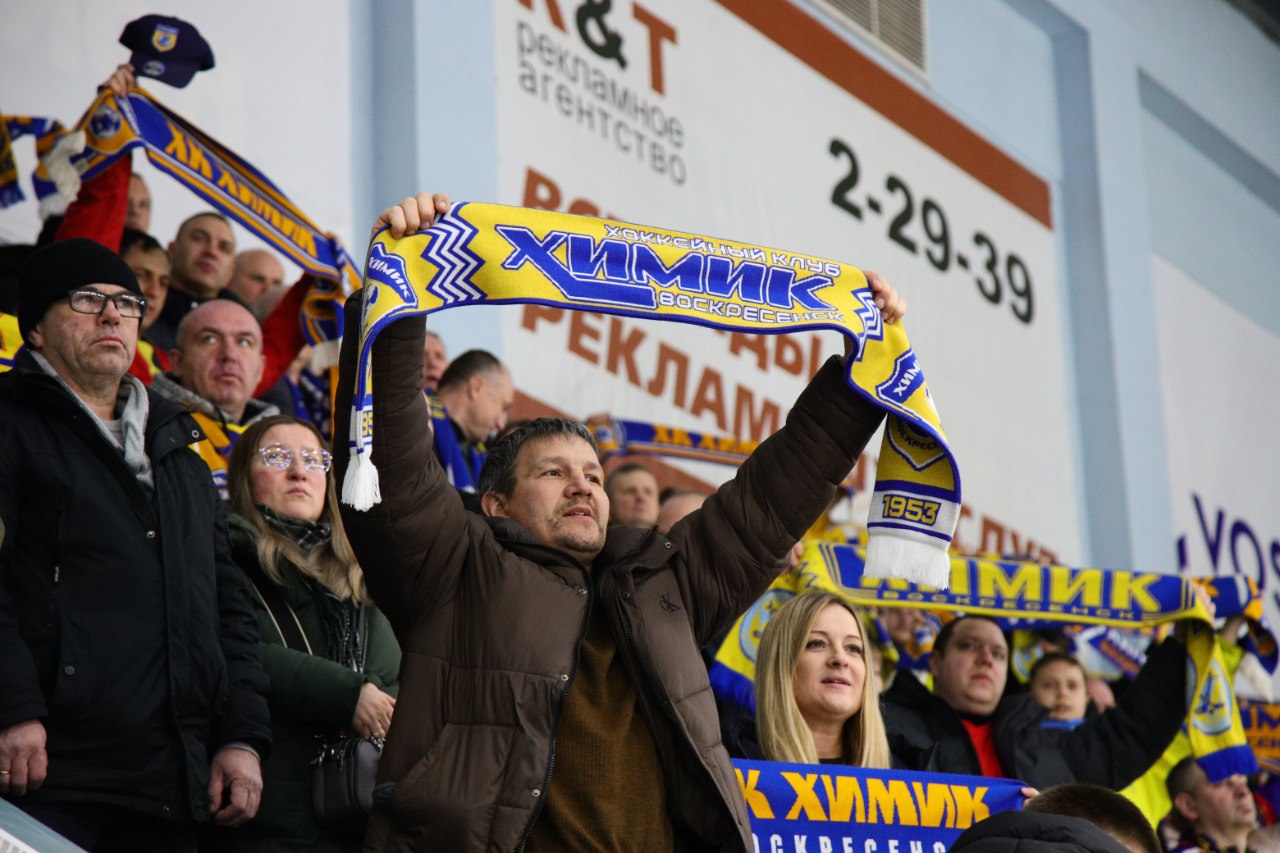 Алексей Малкин: Поддержал нашу ледовую дружину в очередной домашней игре против ХК "Зауралье" из Кургана Алексей Малкин: Поддержал нашу ледовую дружину в очередной домашней игре против ХК "Зауралье" из Кургана