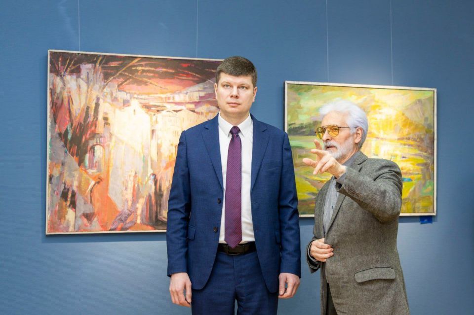 В Выставочном зале имени О.А. Коняшина состоялось торжественное открытие юбилейной выставки известного художника Михаила Сотникова «Связь времен» В Выставочном зале имени О.А. Коняшина состоялось торжественное открытие юбилейной выставки известного художника Михаила Сотникова «Связь времен»