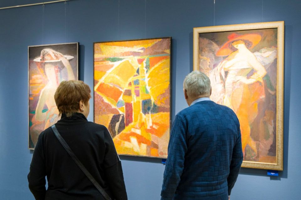 В Выставочном зале имени О.А. Коняшина состоялось торжественное открытие юбилейной выставки известного художника Михаила Сотникова «Связь времен» В Выставочном зале имени О.А. Коняшина состоялось торжественное открытие юбилейной выставки известного художника Михаила Сотникова «Связь времен»