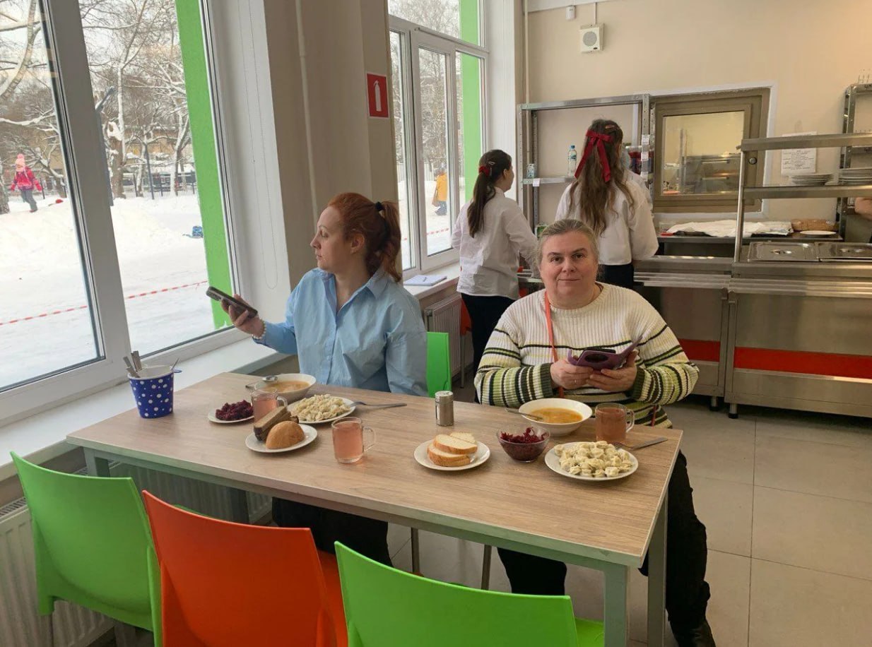 И компот! В Долгопрудном родители могут проверить качество школьной еды