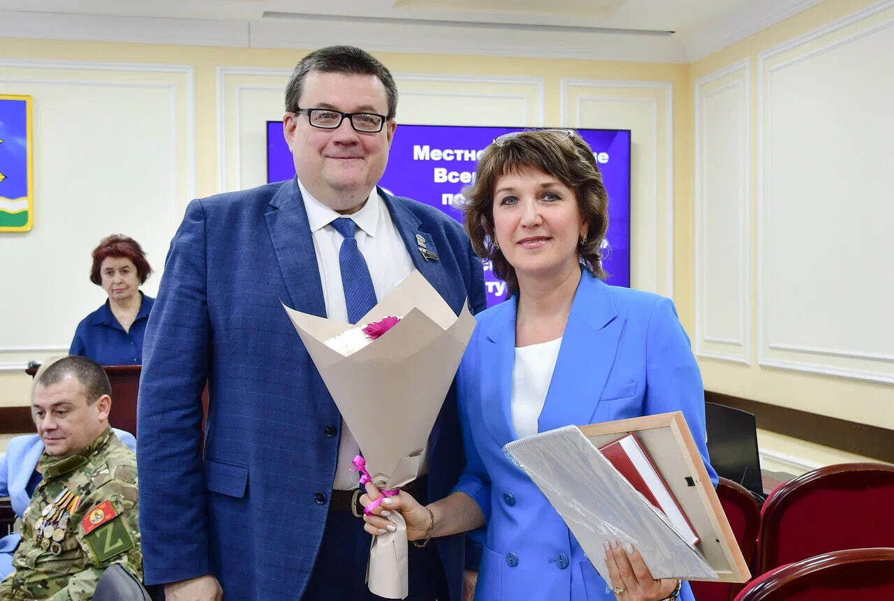 Ступинских журналистов, представителей школьных и молодежных медиацентров поздравили с профессиональным праздником - Днём российской печати Ступинских журналистов, представителей школьных и молодежных медиацентров поздравили с профессиональным праздником - Днём российской печати