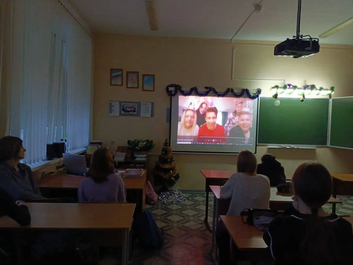 22.01.2026 г. в 6-11 классах МБОУ СОШ Чехов-3 прошло Профориентационное занятие по теме 18 "Мо будущее" 22.01.2026 г. в 6-11 классах МБОУ СОШ Чехов-3 прошло Профориентационное занятие по теме 18 "Мо будущее"