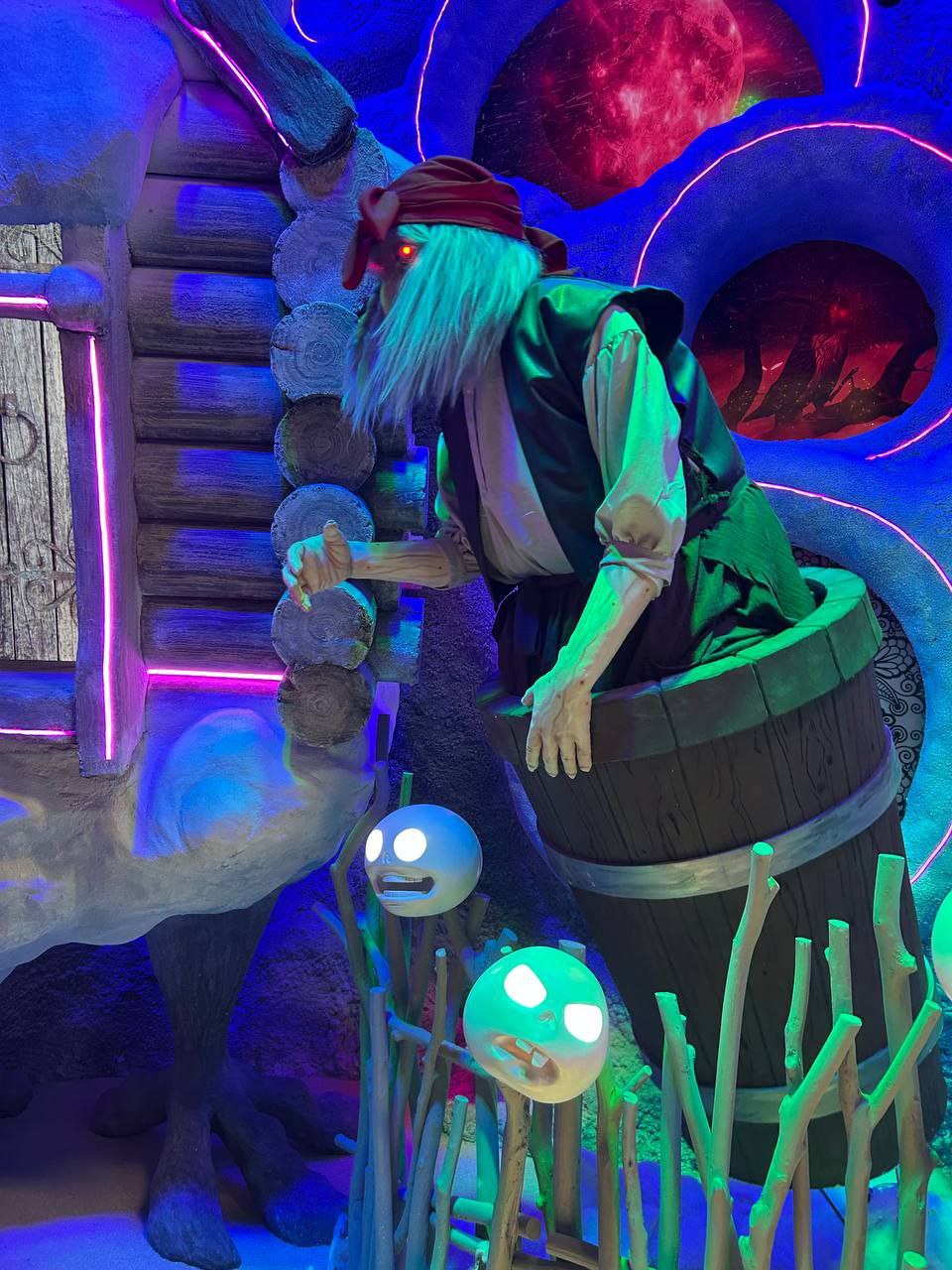 Участники Движения Первых из МБОУ СОШ №3 совершили увлекательное путешествие в мир культуры и творчества, посетив Национальный Центр «Россия» 24 января! Участники Движения Первых из МБОУ СОШ №3 совершили увлекательное путешествие в мир культуры и творчества, посетив Национальный Центр «Россия» 24 января!