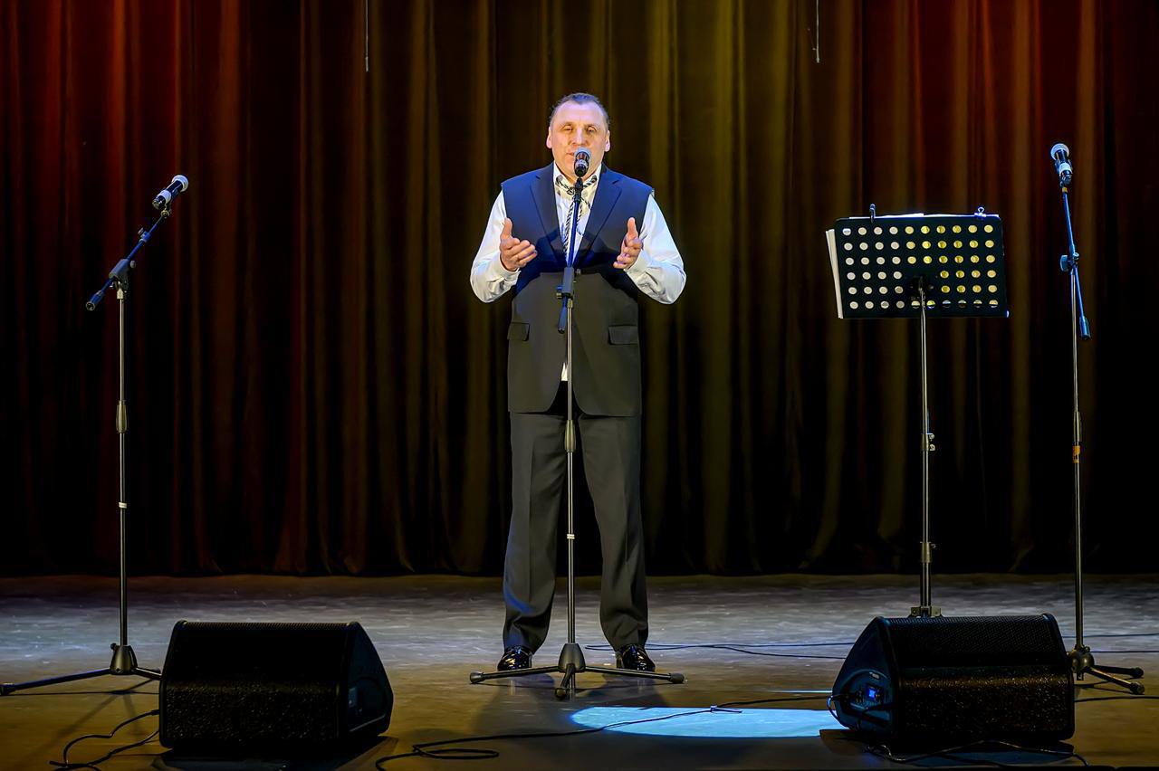 Песни о России и советском прошлом прозвучали на благотворительном концерте в Подольске Песни о России и советском прошлом прозвучали на благотворительном концерте в Подольске