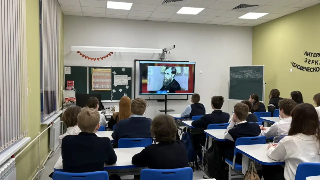 «Разговоры о важном» в Раменской школе №35 «Вектор успеха» «Разговоры о важном» в Раменской школе №35 «Вектор успеха»