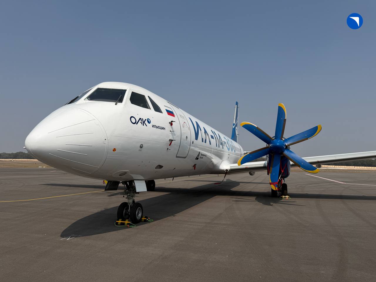 Индия встречает премьеры российского авиастроения Индия встречает премьеры российского авиастроения