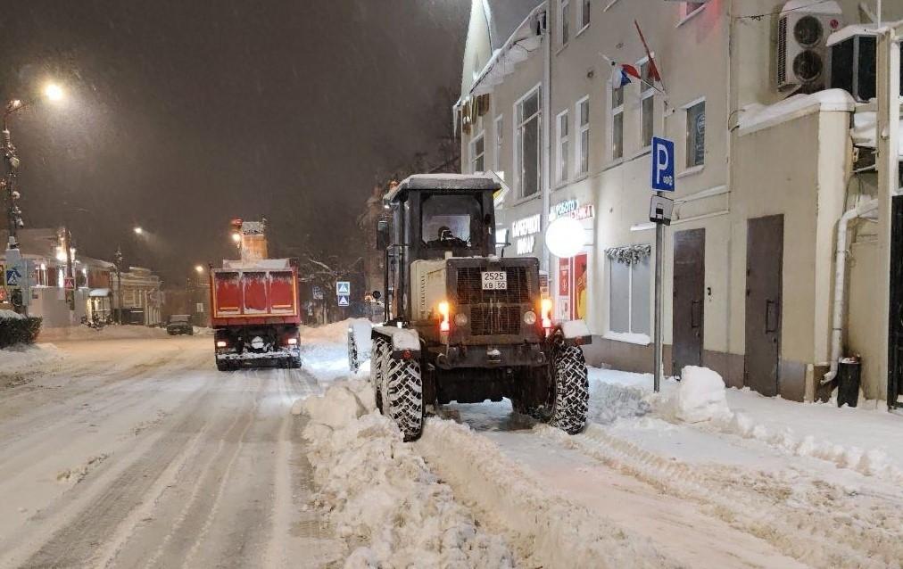 Уже этим вечером, 26 января, на Подмосковный регион обрушится новый снежный циклон Уже этим вечером, 26 января, на Подмосковный регион обрушится новый снежный циклон