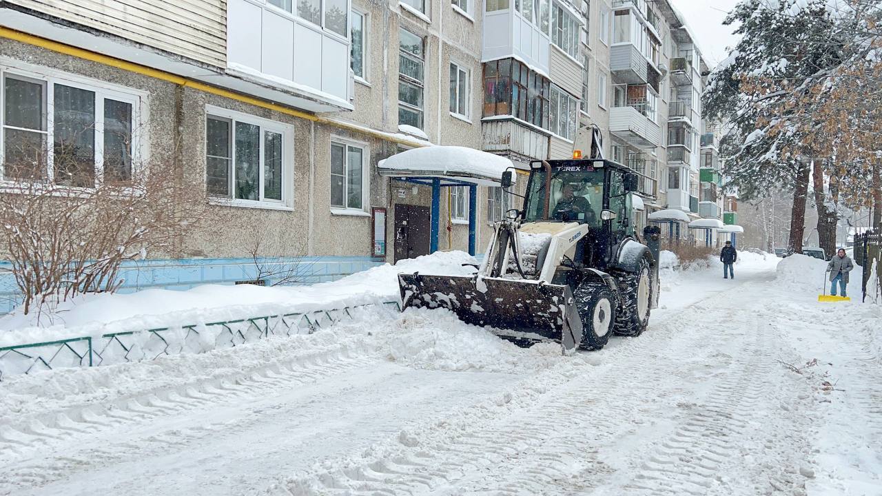 Дорожные и коммунальные службы Дмитровского округа перешли на круглосуточный режим работы Дорожные и коммунальные службы Дмитровского округа перешли на круглосуточный режим работы