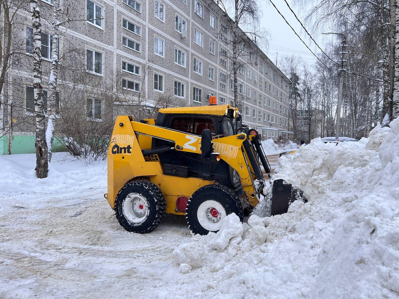 Дорожные и коммунальные службы Дмитровского округа перешли на круглосуточный режим работы Дорожные и коммунальные службы Дмитровского округа перешли на круглосуточный режим работы