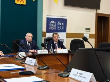 Игорь Сухин: Принял участие в заседании Совета депутатов