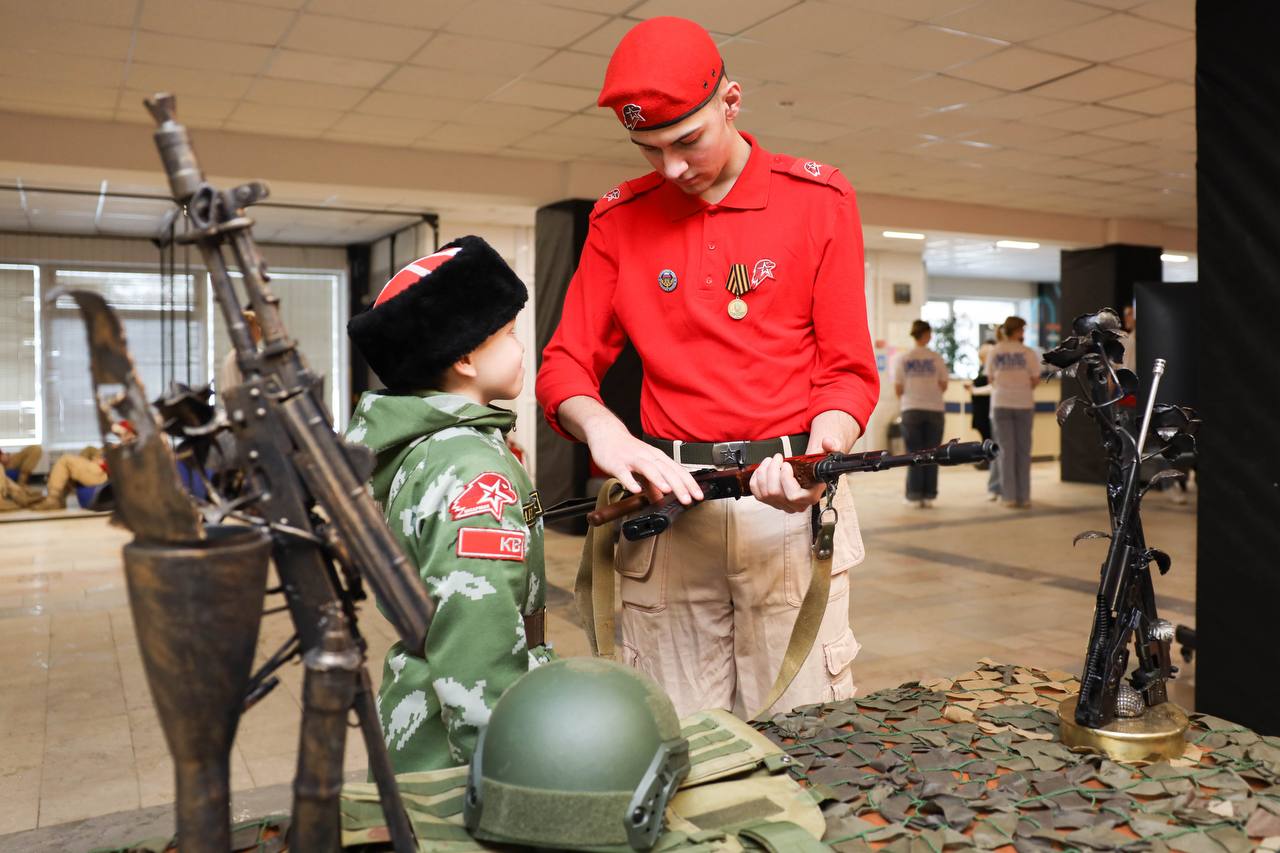 Юлия Купецкая: Непокоренный Ленинград, мы помним подвиг твой! Юлия Купецкая: Непокоренный Ленинград, мы помним подвиг твой!