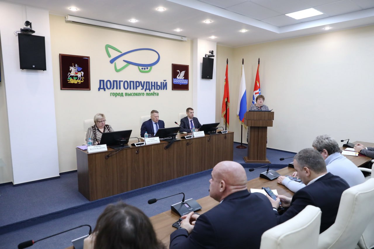 В Долгопрудном готовятся к открытию ещё три ледовые площадки