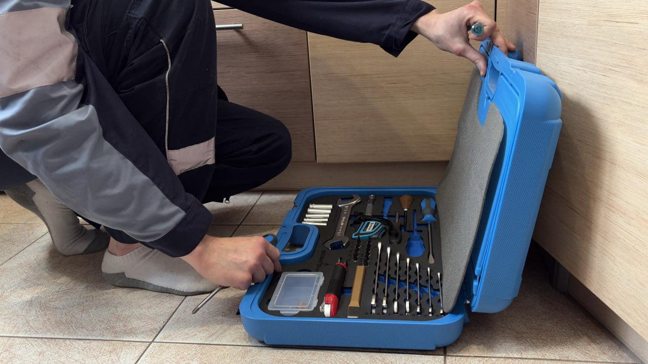 Сотрудники «Мособлгаза» продолжают разъяснять жителям Коломны о техническом обслуживании газового оборудования, плановых проверках и, что особенно актуально, о правилах безопасности Сотрудники «Мособлгаза» продолжают разъяснять жителям Коломны о техническом обслуживании газового оборудования, плановых проверках и, что особенно актуально, о правилах безопасности