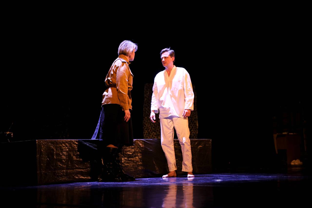 Юлия Купецкая: Непокоренный Ленинград, мы помним подвиг твой! Юлия Купецкая: Непокоренный Ленинград, мы помним подвиг твой!