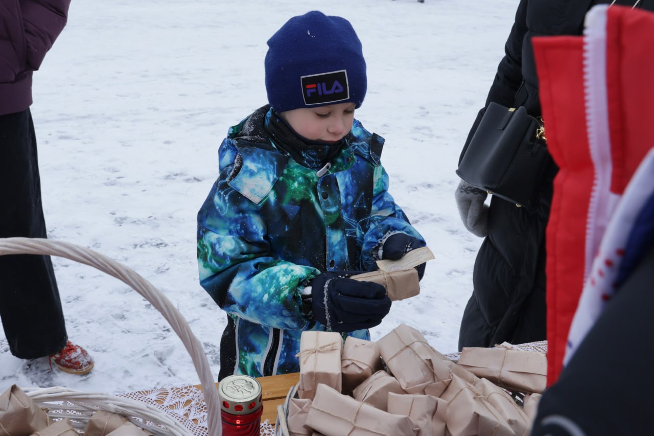 В День полного освобождения Ленинграда от фашистской блокады волонтёры Королёва провели ежегодную акцию «Блокадный хлеб» В День полного освобождения Ленинграда от фашистской блокады волонтёры Королёва провели ежегодную акцию «Блокадный хлеб»