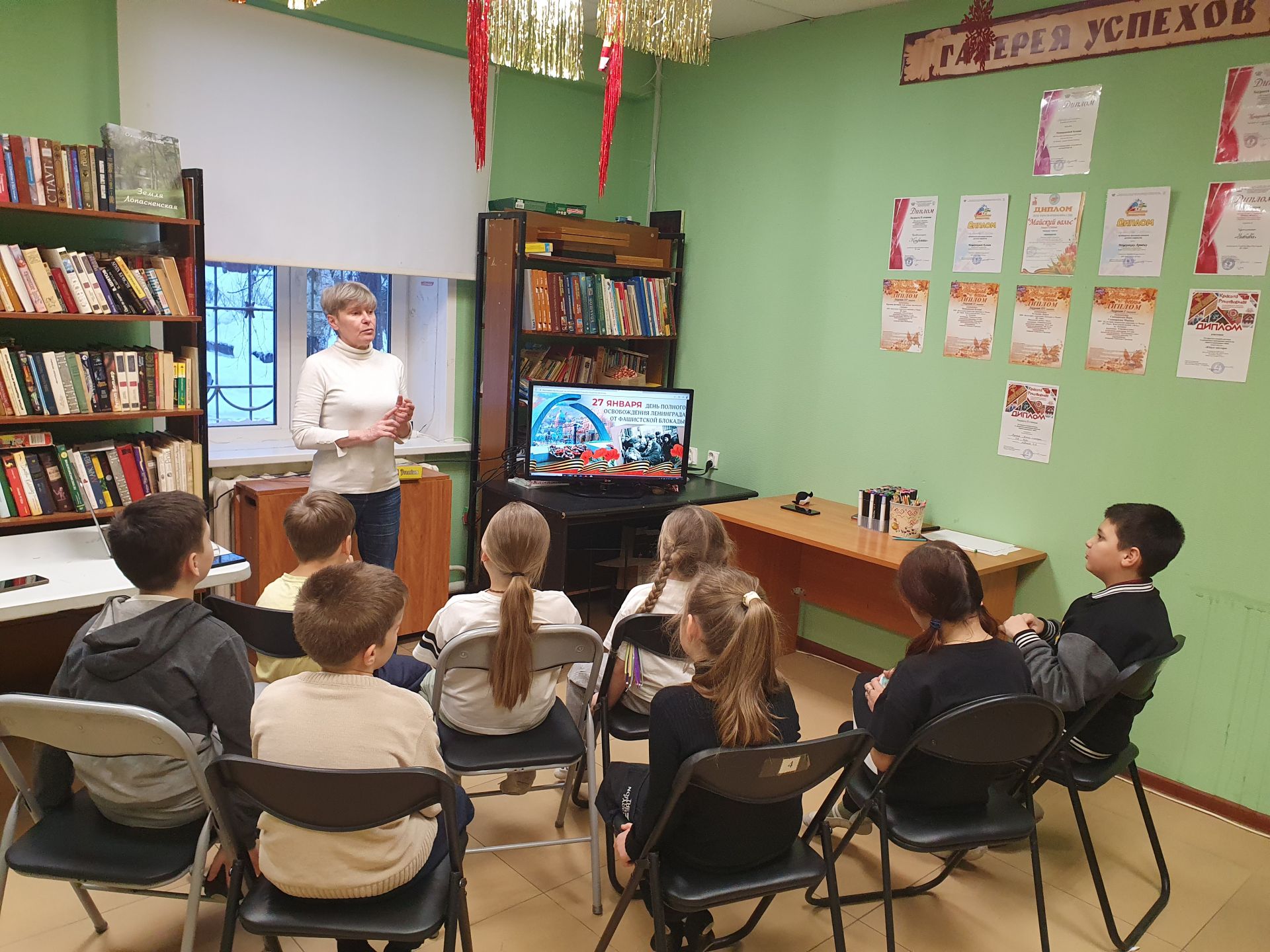 Наши новости. Час памяти в муниципальном округе Чехов Наши новости. Час памяти в муниципальном округе Чехов