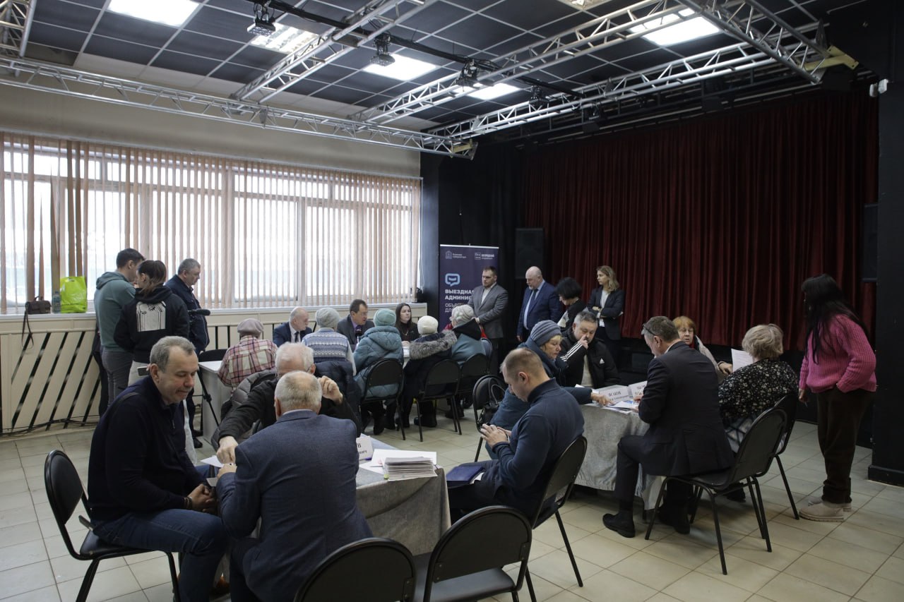 Игорь Сухин: Провели выездную администрацию в посёлке Воровского Игорь Сухин: Провели выездную администрацию в посёлке Воровского