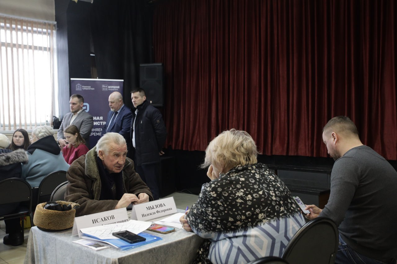 Игорь Сухин: Провели выездную администрацию в посёлке Воровского Игорь Сухин: Провели выездную администрацию в посёлке Воровского