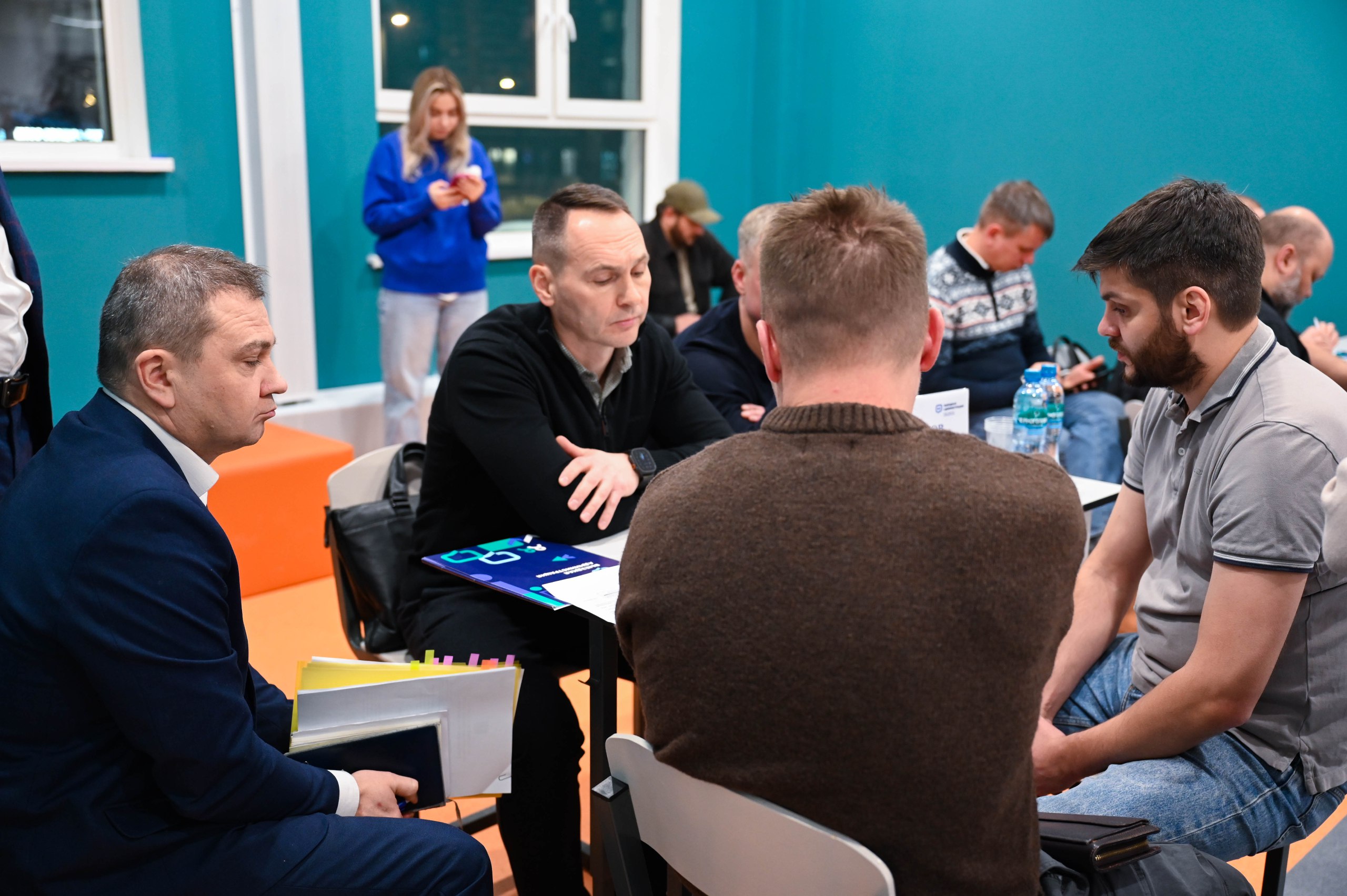 На территории образовательного центра «Старт» имени К.Д. Ушинского в Мисайлово прошла традиционная встреча с жителями в формате «выездной администрации» На территории образовательного центра «Старт» имени К.Д. Ушинского в Мисайлово прошла традиционная встреча с жителями в формате «выездной администрации»