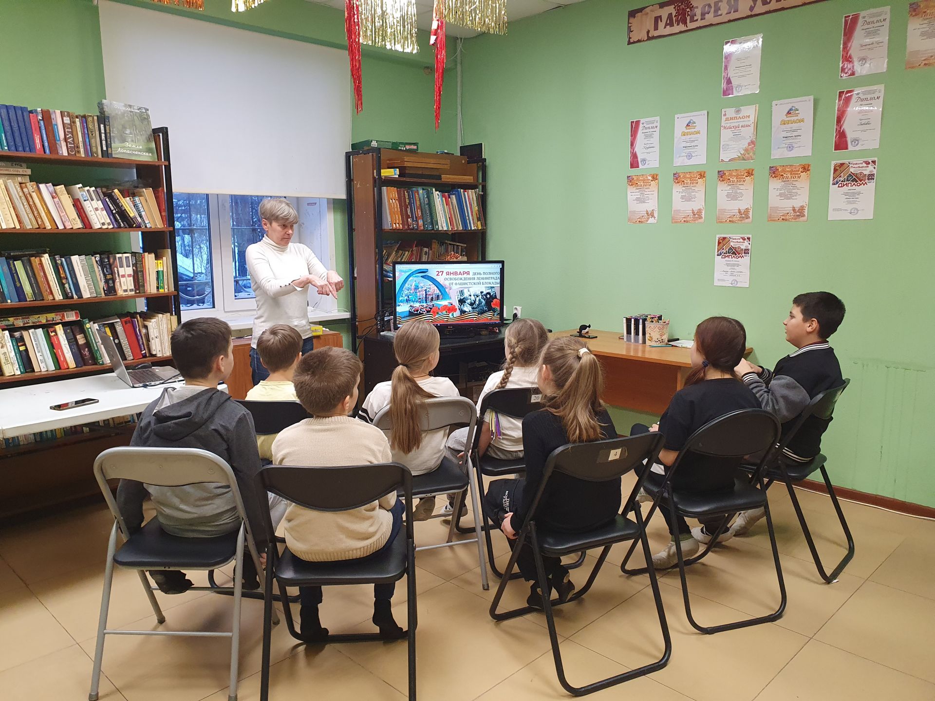 Наши новости. Час памяти в муниципальном округе Чехов Наши новости. Час памяти в муниципальном округе Чехов