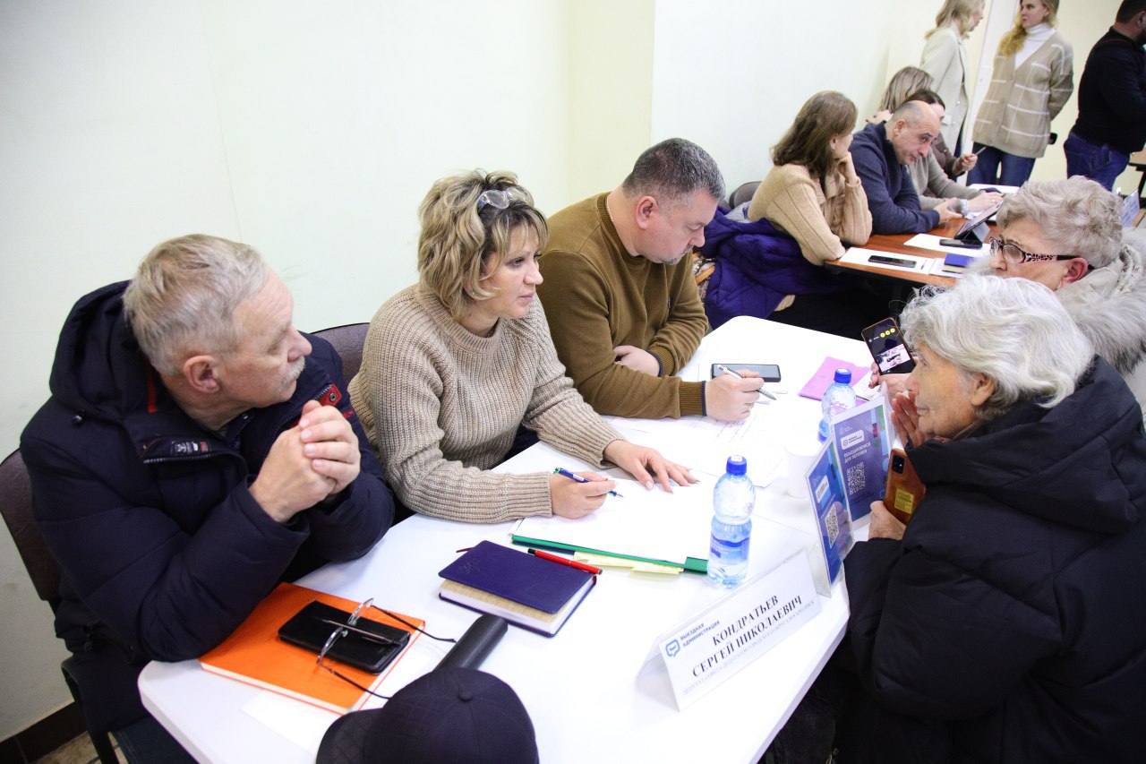 Алексей Малкин: Провели выездную администрацию для жителей города Белоозёрский Алексей Малкин: Провели выездную администрацию для жителей города Белоозёрский