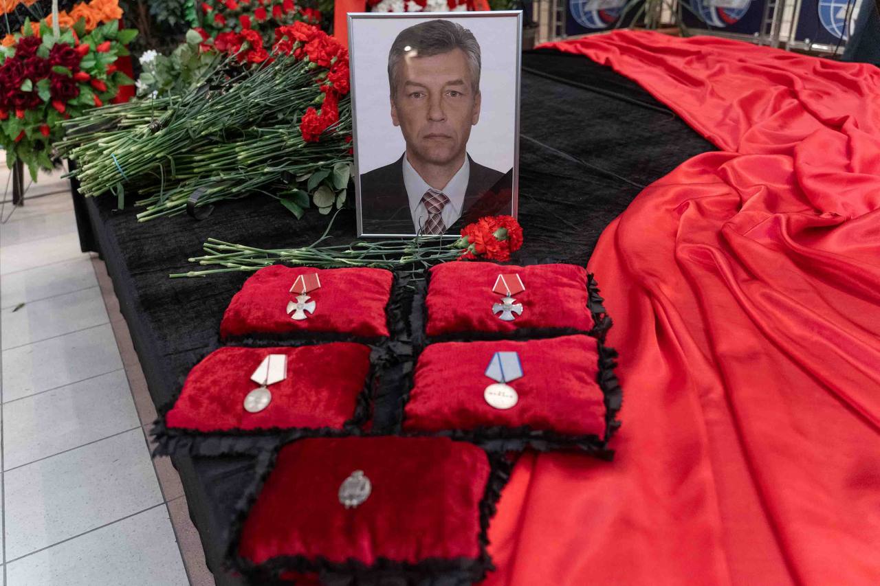 В Жуковском простились с заслуженным спасателем Российской Федерации, одним из основателей «Центроспаса» МЧС России Андреем Данатовичем Легошиным