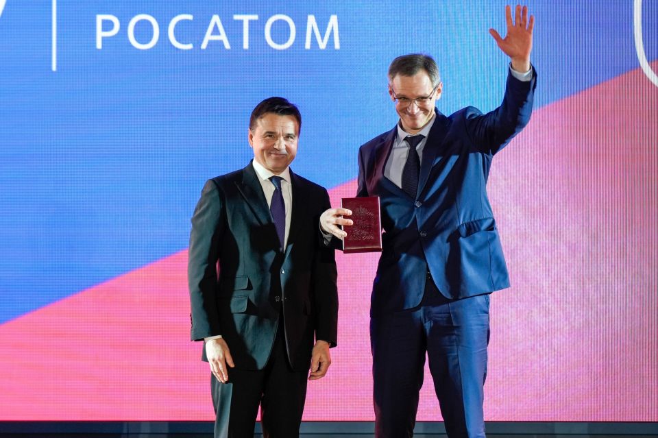 ���������� ������ �������� ��������� � 80-������ ������� ��������������� ���� ����������� � ������ ��� ����������� ��������� �������