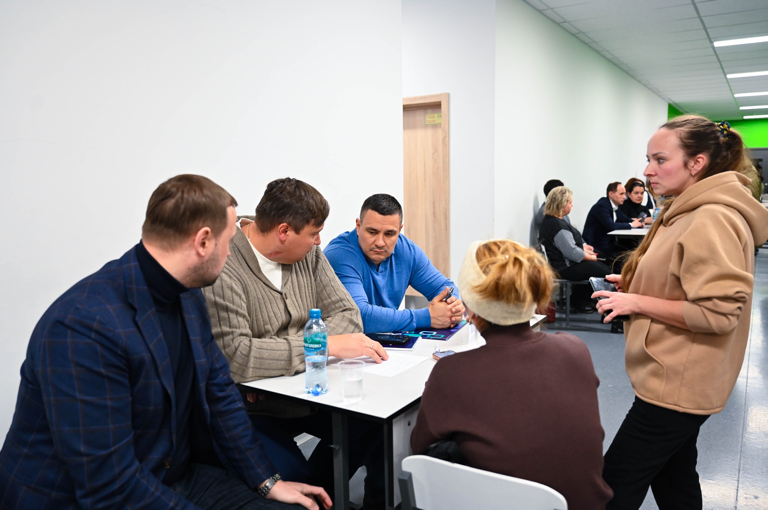 На территории образовательного центра «Старт» имени К.Д. Ушинского в Мисайлово прошла традиционная встреча с жителями в формате «выездной администрации» На территории образовательного центра «Старт» имени К.Д. Ушинского в Мисайлово прошла традиционная встреча с жителями в формате «выездной администрации»