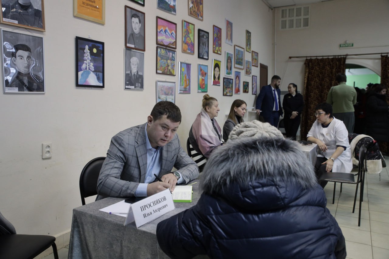 Игорь Сухин: Провели выездную администрацию в посёлке Воровского Игорь Сухин: Провели выездную администрацию в посёлке Воровского