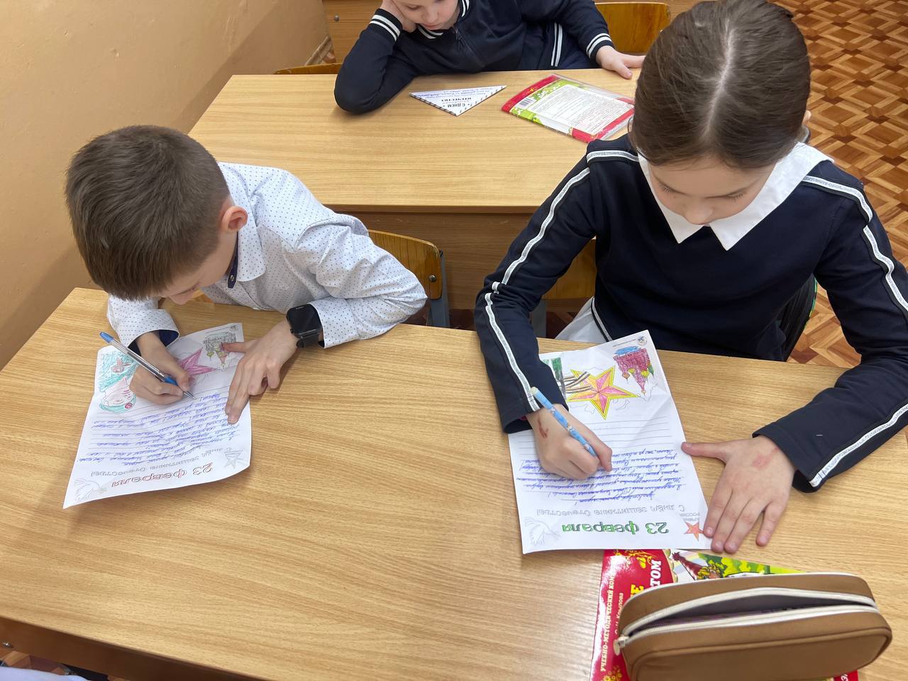 Наши третьеклассники поздравили защитников Отечества Наши третьеклассники поздравили защитников Отечества