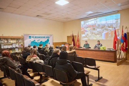 Экскурсию по "345 механическому заводу" провели для школьников Балашихи