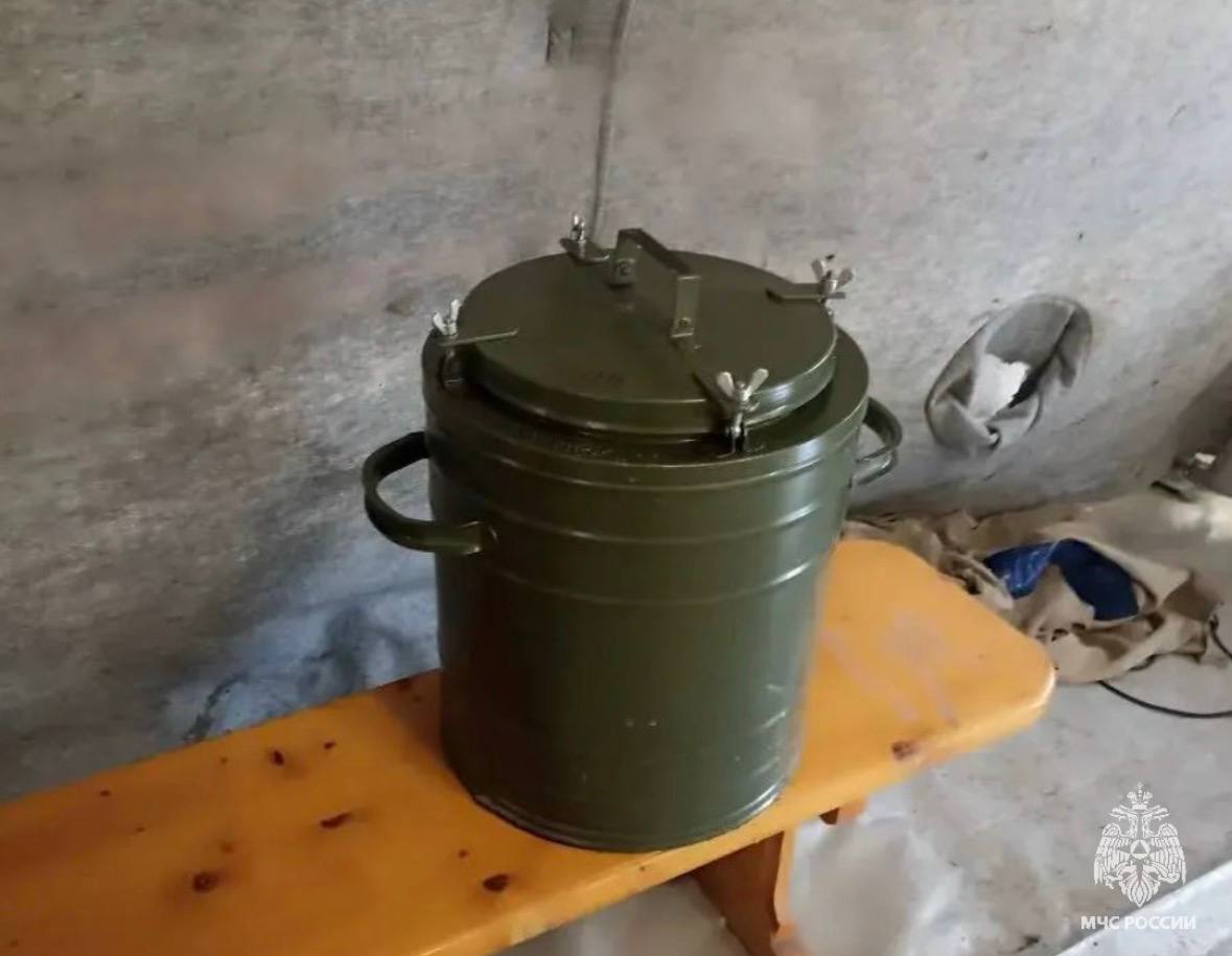 Спасатели Подмосковья установили пункты обогрева для коммунальных служб Спасатели Подмосковья установили пункты обогрева для коммунальных служб