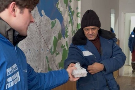 Солнечногорские волонтёры поддержали коммунальщиков!