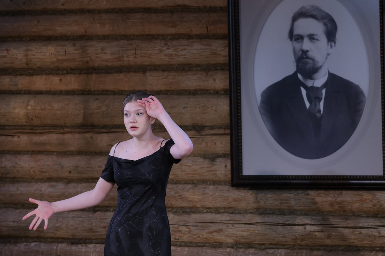 В Мелихове объявили победителей XVI Международного конкурса чтецких работ им. А. П. Чехова В Мелихове объявили победителей XVI Международного конкурса чтецких работ им. А. П. Чехова