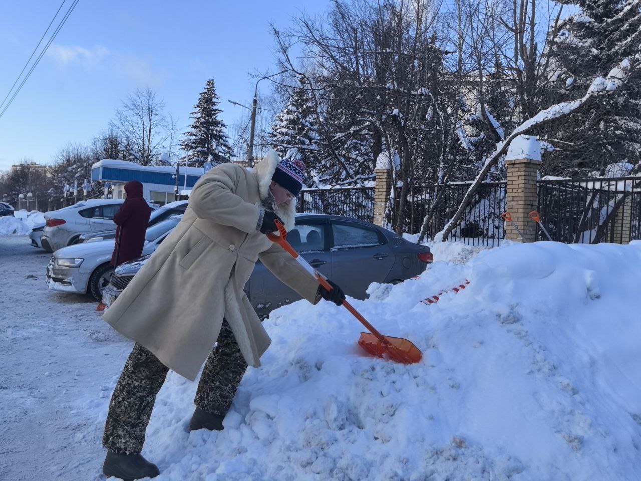 Морозное утро не остановило наших коллег и партийцев! Морозное утро не остановило наших коллег и партийцев!