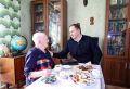 Дмитрий Волков: Поздравил с 93-летием многоуважаемую Людмилу Владимировну Ганзееву, вручив Поздравительный адрес Президента России Владимира Владимировича Путина
