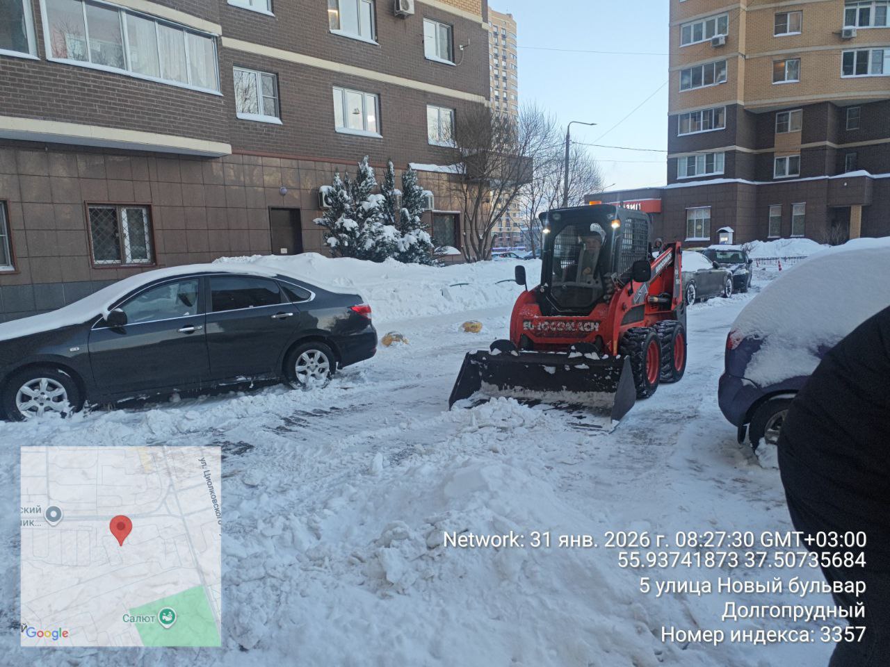 «День за днём»: коммунальные службы Долгопрудного продолжают освобождать город от снега «День за днём»: коммунальные службы Долгопрудного продолжают освобождать город от снега