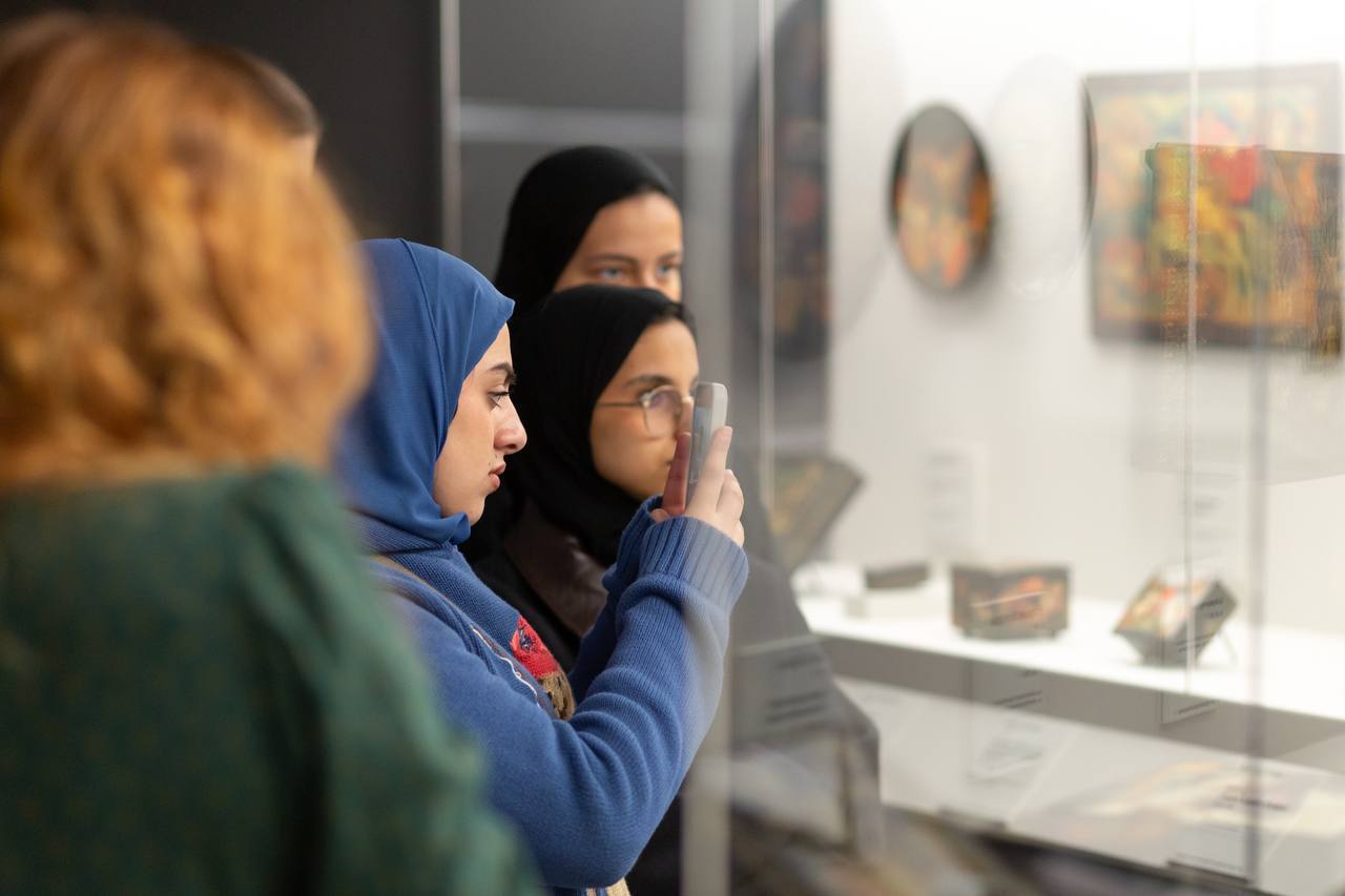 Татьяна Витушева: Учащиеся из Объединённых Арабских Эмиратов посетили Музей «Новый Иерусалим» в Истре Татьяна Витушева: Учащиеся из Объединённых Арабских Эмиратов посетили Музей «Новый Иерусалим» в Истре