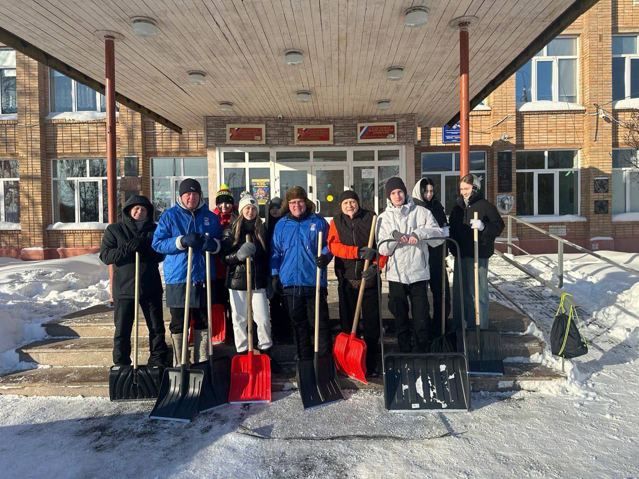 Сегодня в Воскресенске прошел зимний субботник Сегодня в Воскресенске прошел зимний субботник