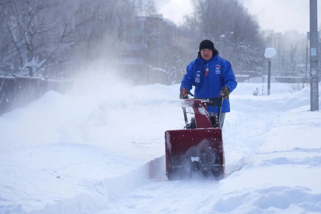 В Сергиевом Посаде прошел масштабный субботник по инициативе партии «Единая Россия» В Сергиевом Посаде прошел масштабный субботник по инициативе партии «Единая Россия»